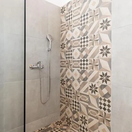 Apartment Apricus Domum Kato Korakiana