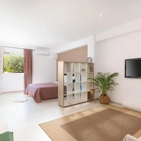 Apartment Apricus Domum Kato Korakiana